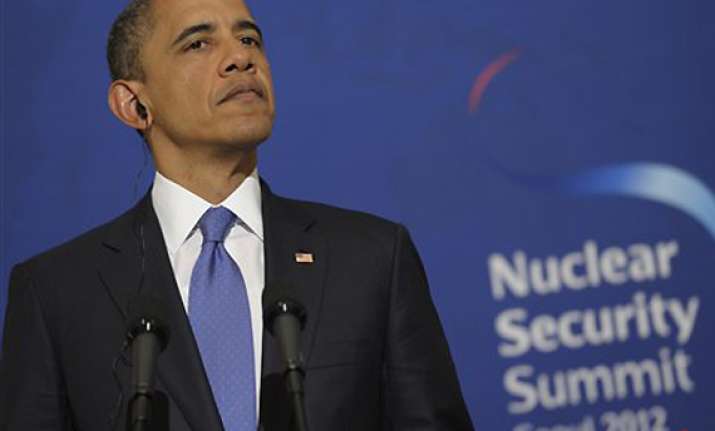 obama pledges non lethal aid for syrian rebels