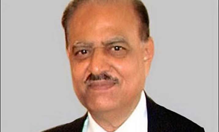 pak ec accepts presidential candidate s nomination despite