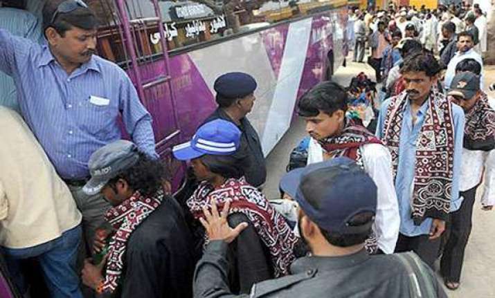 pak releases 45 indian fishermen