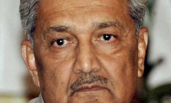 pak army stabbed me in the back says a q khan