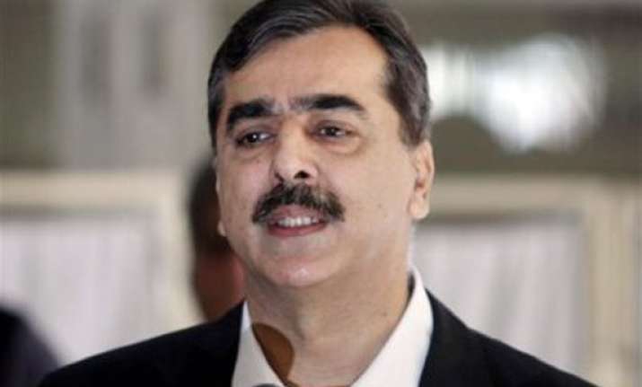 pak govt admits it has no control over army isi