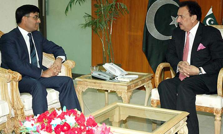 malik meets sabharwal on pak judicial panel s visit to india