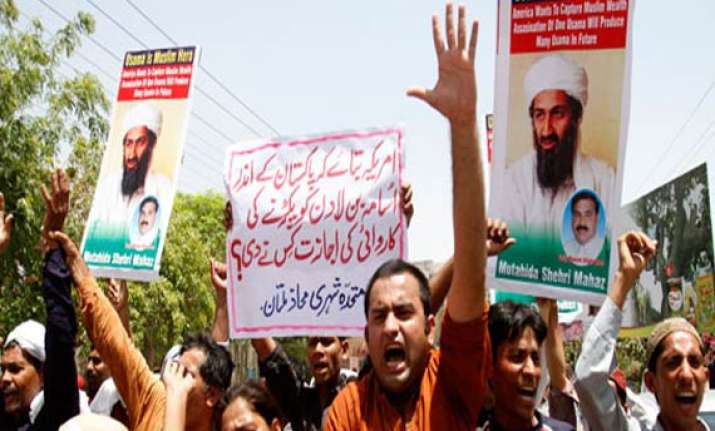 pak lawyers condemn osama killing