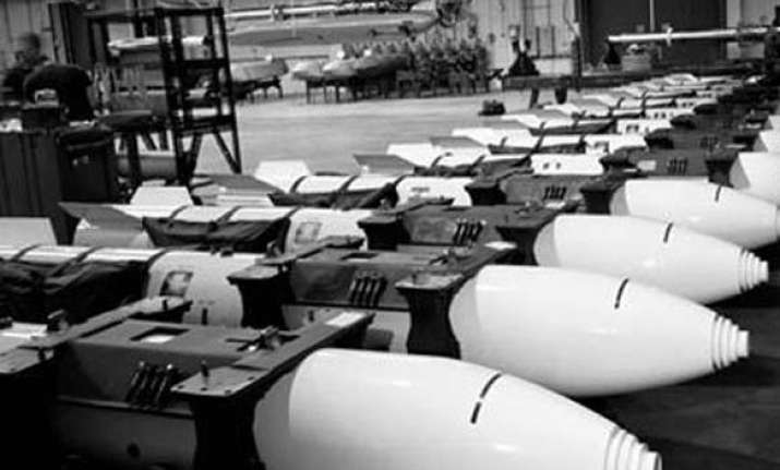 pak nuclear stockpile to touch 200 in a decade experts