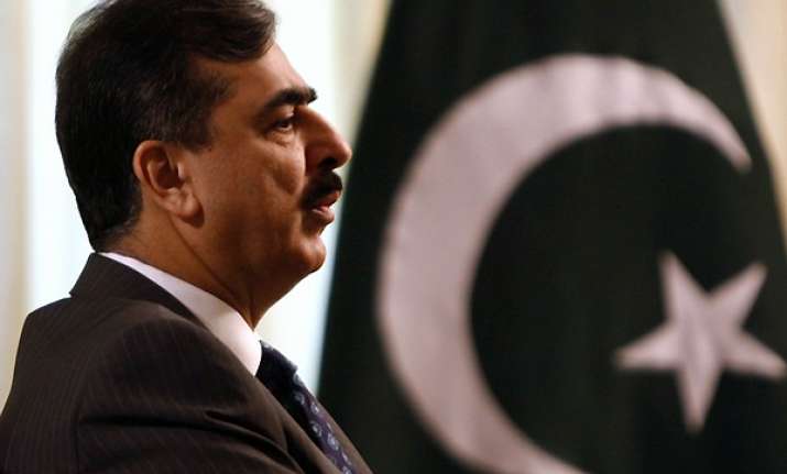 pak sc orders gilani to write to swiss to reopen graft cases