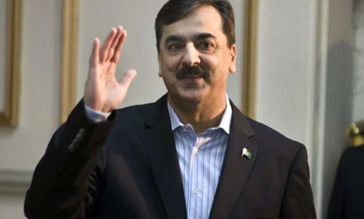 pak sc summons cabinet sec adjourns gilani contempt case