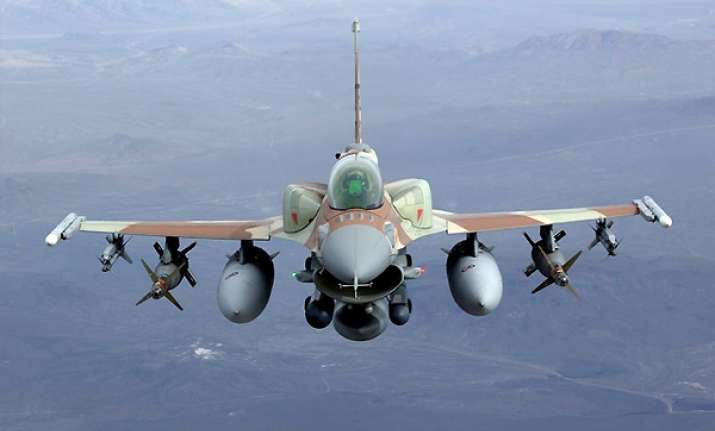 pak scrambled combat jet after indian chopper strayed report