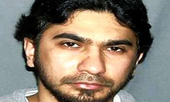 pak court acquits 4 alleged aides of times square bomber