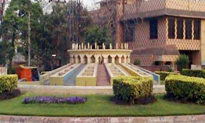 pak court stays bhagat singh chowk renaming
