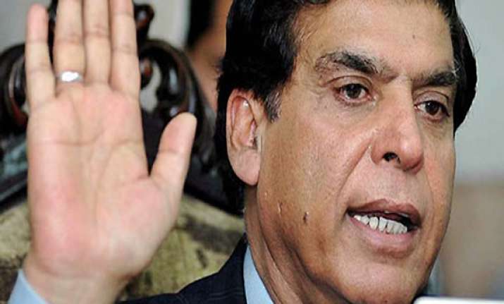 pak to witness three way contest for pm s post