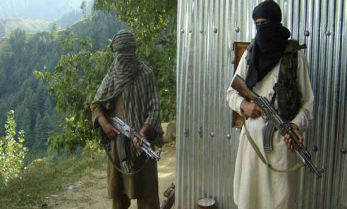 pakistan defends talks with taliban for peace