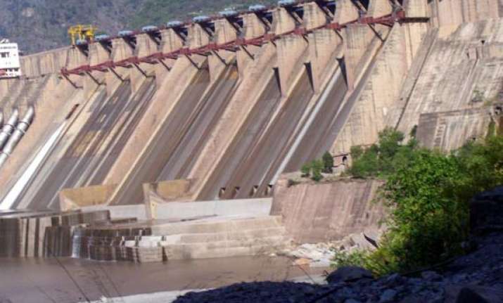 pakistan worried over india s proposed dams says daily