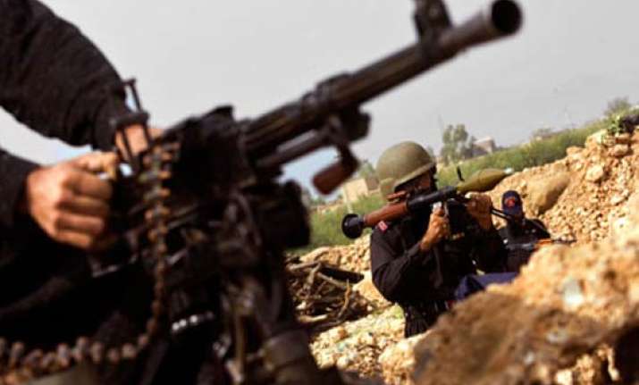 pakistan orders uk to withdraw military trainers