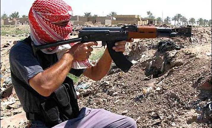 pakistan s isi sponsors kashmiri militant groups fbi