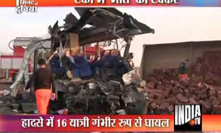 passenger bus collides with truck killing 25 people
