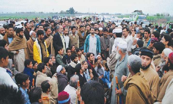 polio vaccinator kidnapped found dead in pakistan