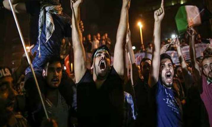 protest staged in turkey against israeli gaza offensive