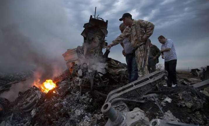 rebels take control of 219 bodies recovered from mh17 debris