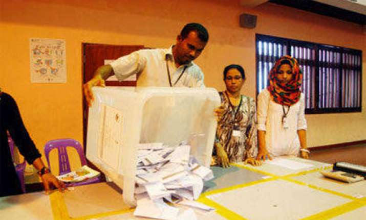 repoll ordered in maldives on oct 19