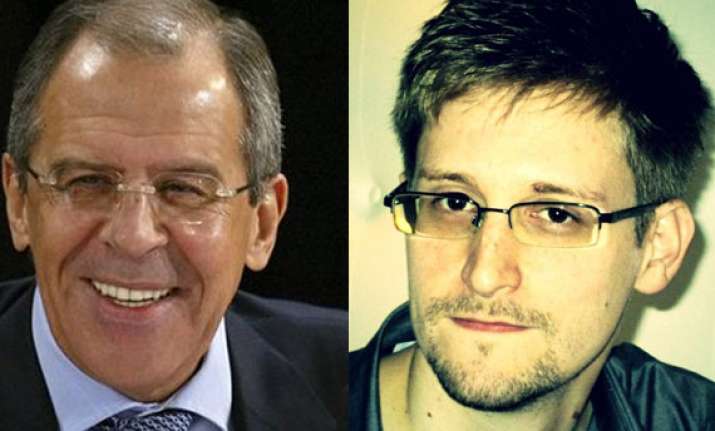 russia rejects us demand for snowden s extradition