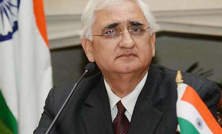 salman khurshid leaves for saudi arabia