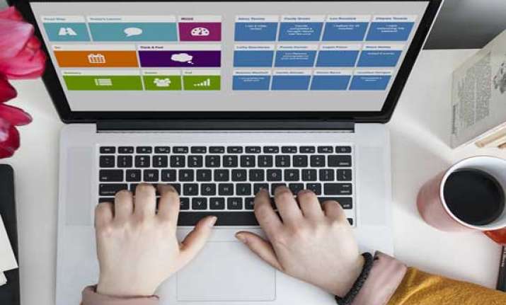 search engine manipulation can swing votes us study