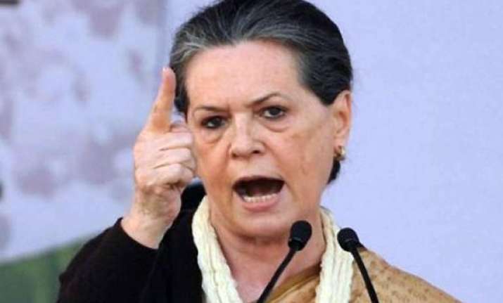 sonia gandhi declines to show us court her passport