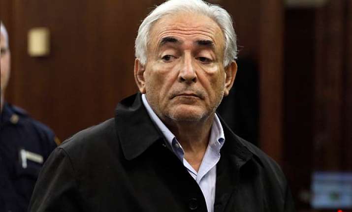 strauss kahn resigns as imf managing director