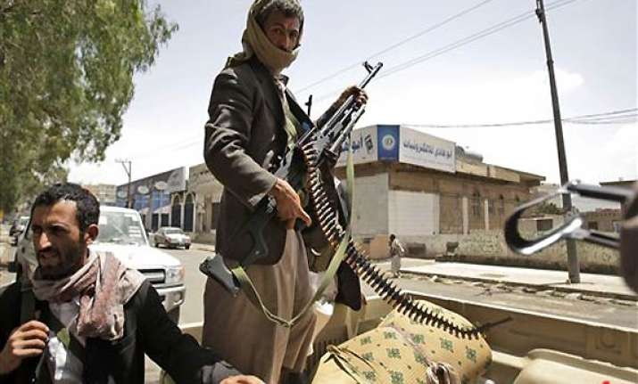 street battles in yemeni capital leave 41 dead