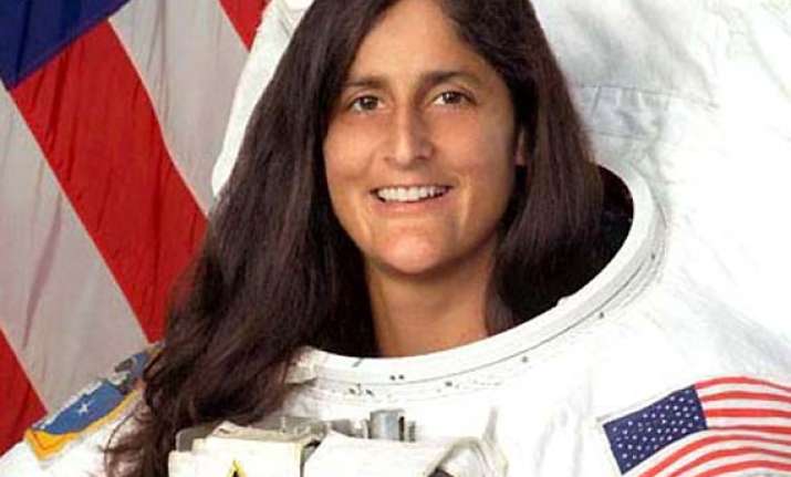sunita williams greets happy diwali to all indians from