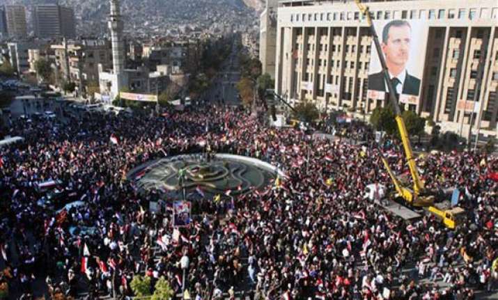 syria violence surges as un calls for protection