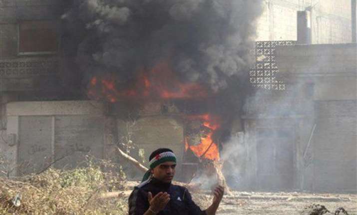 syria violence kills at least 52 people says ngo