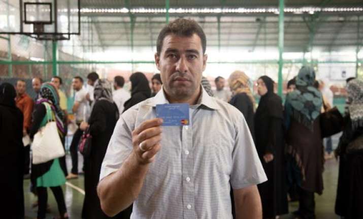 syrian refugees in lebanon exceed 800 000 un
