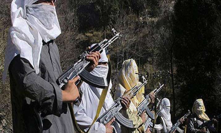 taliban attack governor office building in afghanistan