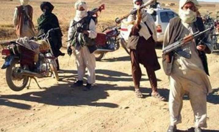 taliban execute pak policemen on video