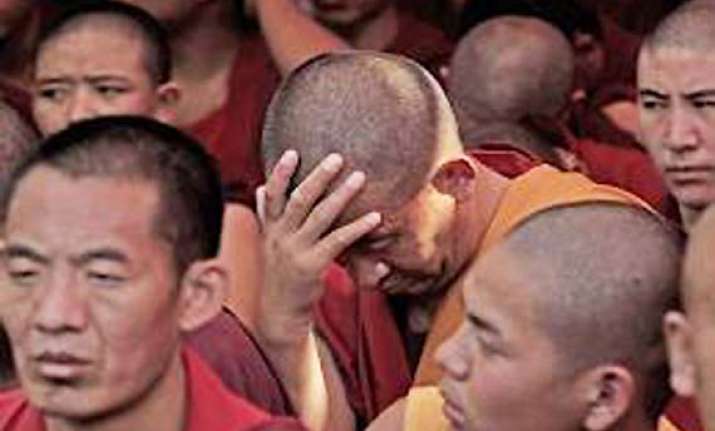 tibetan student kills herself in china