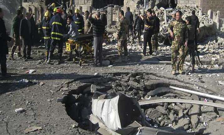 toll rises to 33 in iraq election rally bombing
