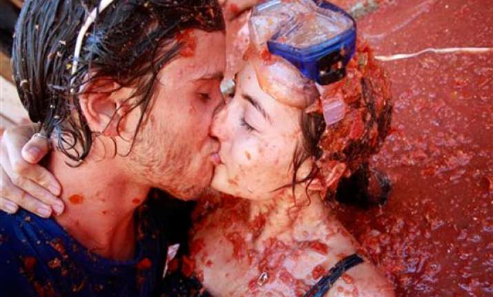 tomato battle in spain draws the young