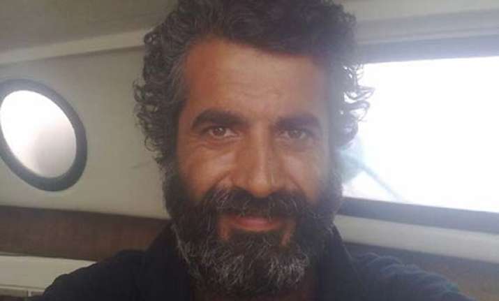 turkish man sails 2 500 miles in search of love