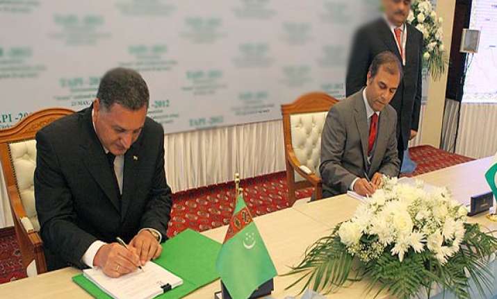 turkmens vow legal action on caspian oil fields