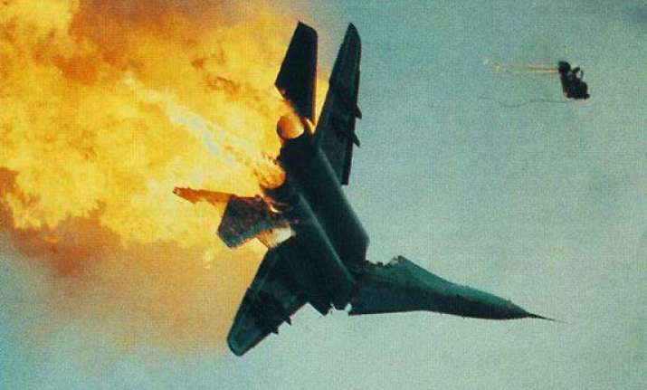 two algerian pilots die in mid air collision