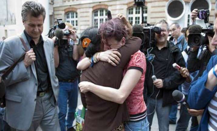 two french tv journalists freed by taliban after 18 months