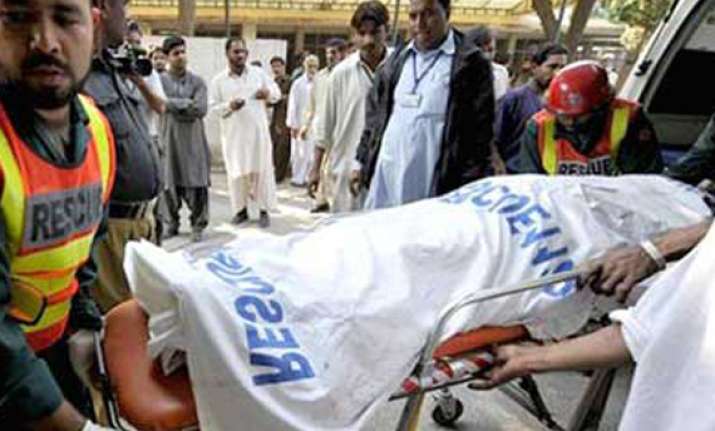 ten killed 50 feared trapped in lahore building collapse