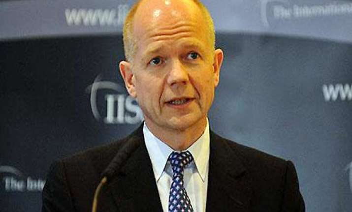 uk expels gaddafi s diplomats recognises rebels