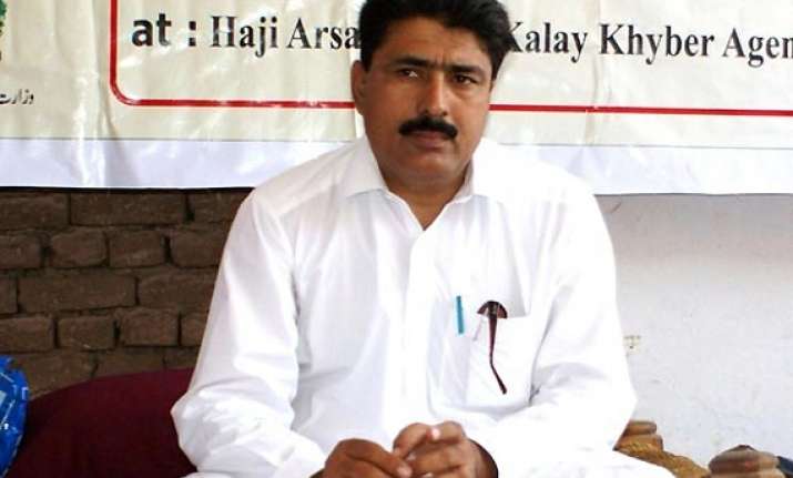 us asks pak to release doctor who helped track down osama