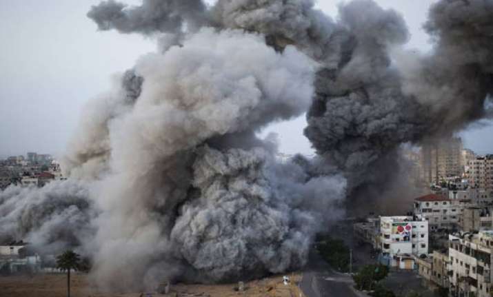 us britain warn of risks of israeli ground war