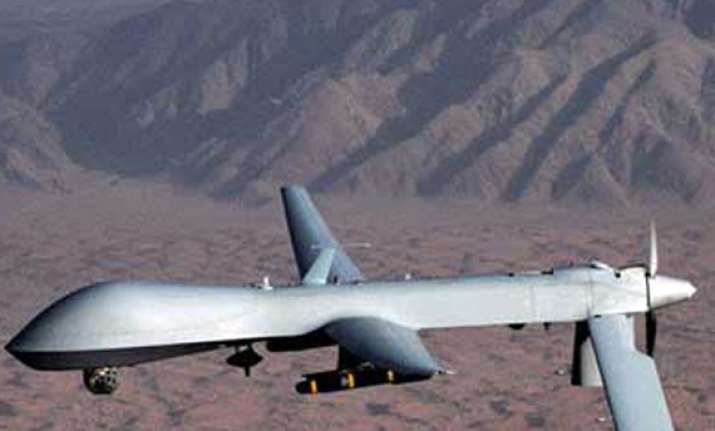 us missiles kill 8 people in pakistan