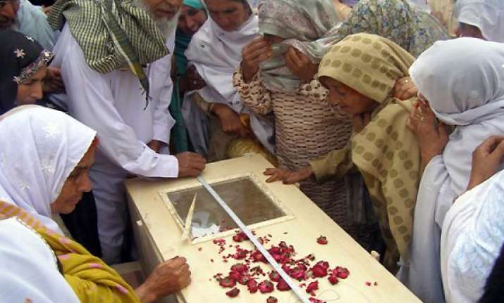 victims of pak air crash buried