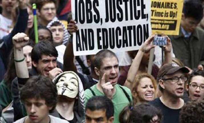 wall street protesters ousted from new york park