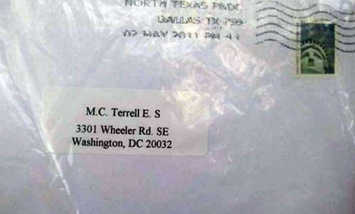 washington schools get 30 letters with powdery substance